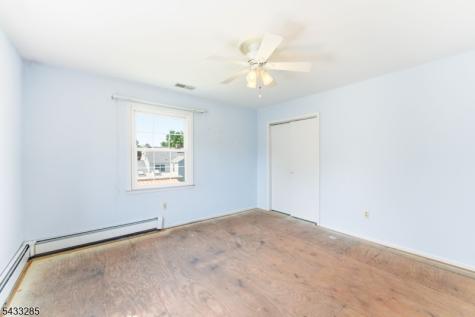 3 Elm Street Chester NJ 07930