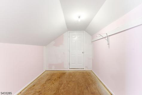 3 Elm Street Chester NJ 07930