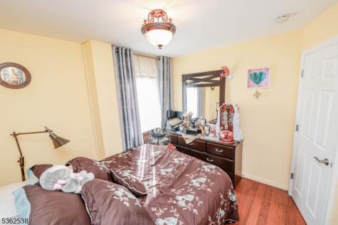 136 Martin Avenue Clifton NJ 07012