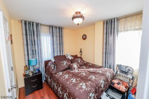 136 Martin Avenue Clifton NJ 07012