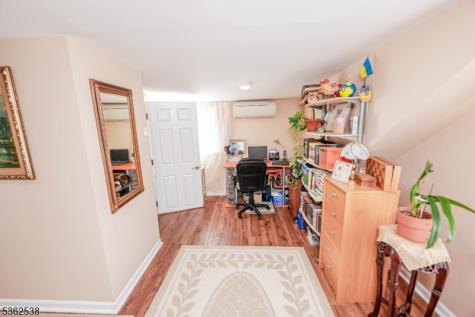 136 Martin Avenue Clifton NJ 07012