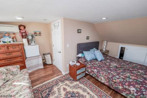 136 Martin Avenue Clifton NJ 07012
