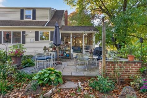 25 Ridge Road Frenchtown NJ 08825