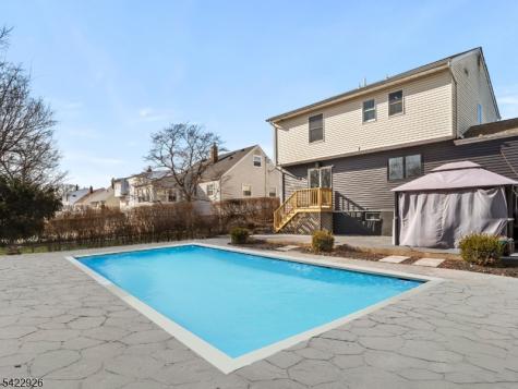 43 Ploch Road Clifton NJ 07013
