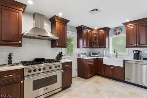 10 Church Lane Montville NJ 07082