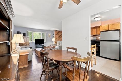9 Brearly Crescent Mount Olive NJ 07836