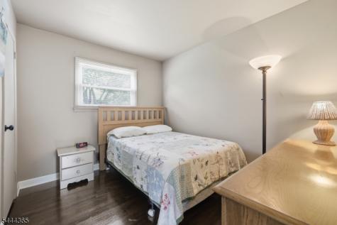 9 Brearly Crescent Mount Olive NJ 07836