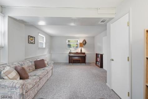 9 Brearly Crescent Mount Olive NJ 07836