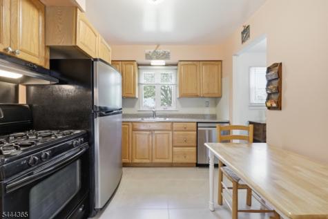9 Brearly Crescent Mount Olive NJ 07836