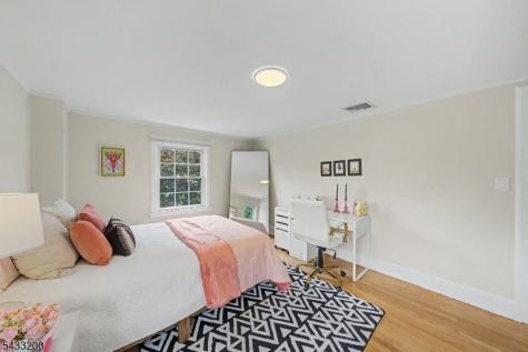 45 Highfield Road Bloomfield NJ 07003