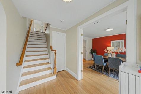 45 Highfield Road Bloomfield NJ 07003