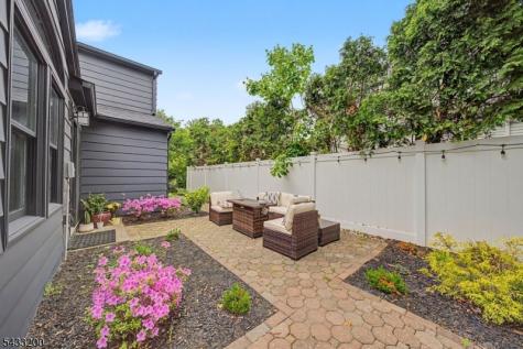 45 Highfield Road Bloomfield NJ 07003