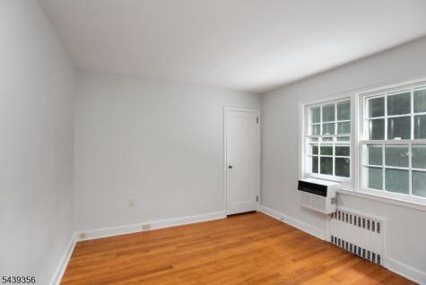 12 Marquette Road Montclair NJ 07043