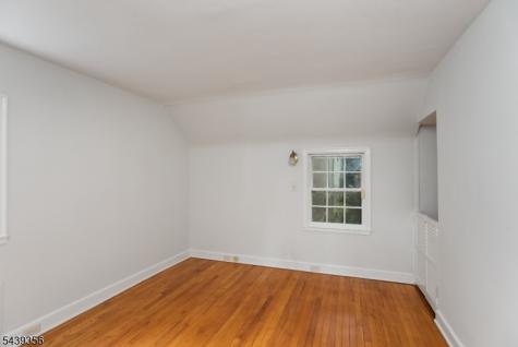 12 Marquette Road Montclair NJ 07043