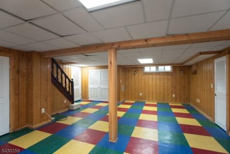 12 Marquette Road Montclair NJ 07043