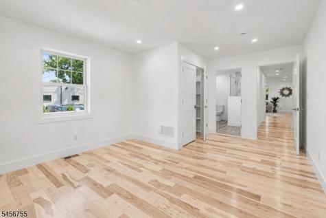 941 Lincoln Avenue E Cranford NJ 07016