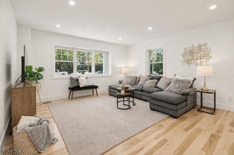941 Lincoln Avenue E Cranford NJ 07016