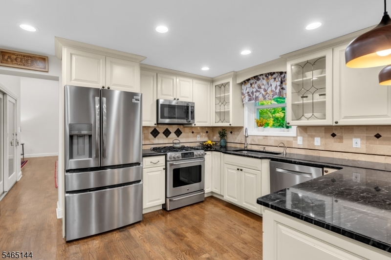 15 Ferguson Road Warren NJ 07059