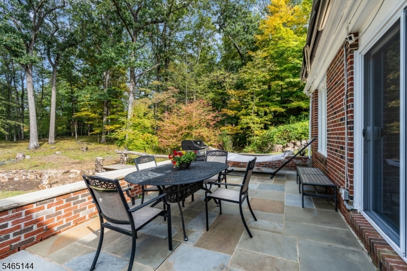 15 Ferguson Road Warren NJ 07059