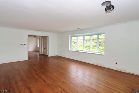 1495 Fox Trail Mountainside NJ 07092