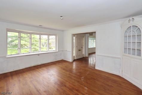 1495 Fox Trail Mountainside NJ 07092