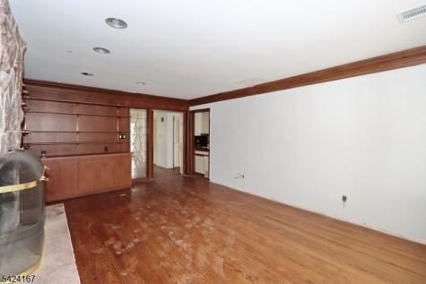 1495 Fox Trail Mountainside NJ 07092