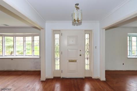 1495 Fox Trail Mountainside NJ 07092