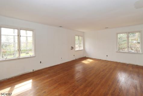 1495 Fox Trail Mountainside NJ 07092