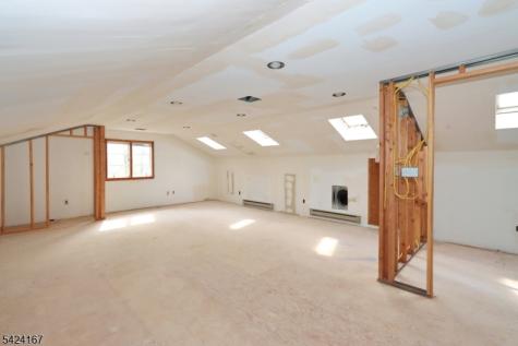 1495 Fox Trail Mountainside NJ 07092