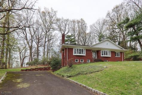 1495 Fox Trail Mountainside NJ 07092