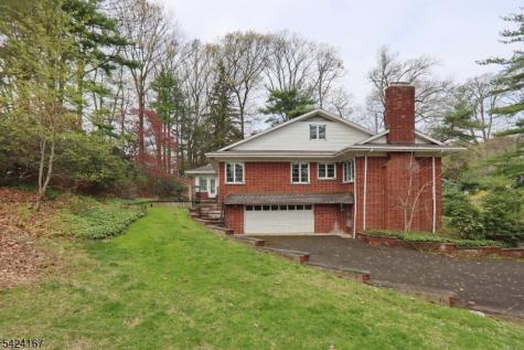 1495 Fox Trail Mountainside NJ 07092