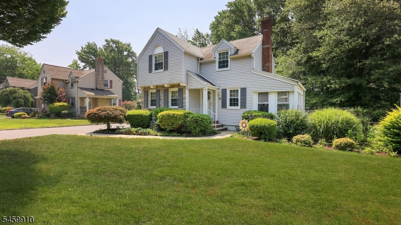 11 Munsee Drive Cranford NJ 07016