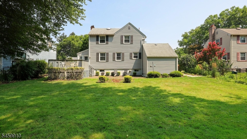 11 Munsee Drive Cranford NJ 07016