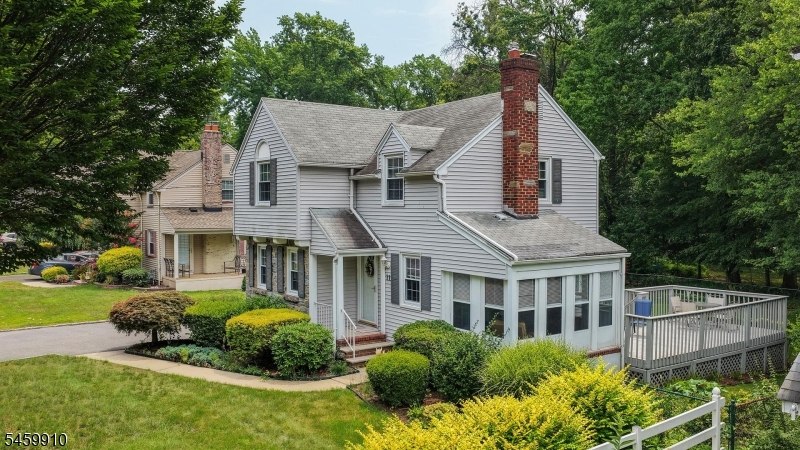 11 Munsee Drive Cranford NJ 07016