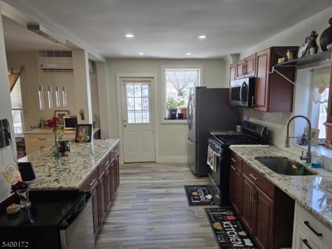 20 Telford Street East Orange NJ 07018