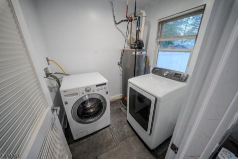 51 Greenwich Drive Bergenfield NJ 07621