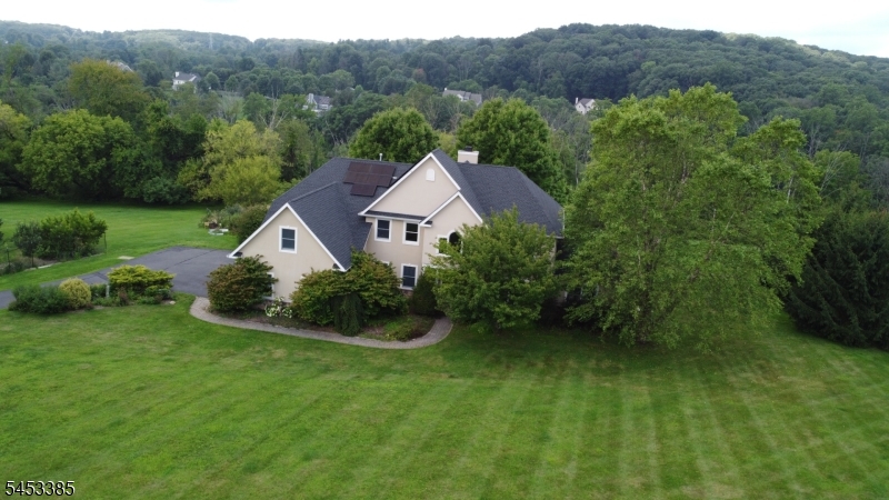 199 County Road 517 Tewksbury NJ 07830