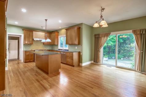 199 County Road 517 Tewksbury NJ 07830