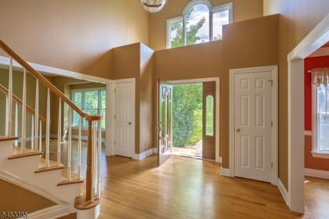 199 County Road 517 Tewksbury NJ 07830