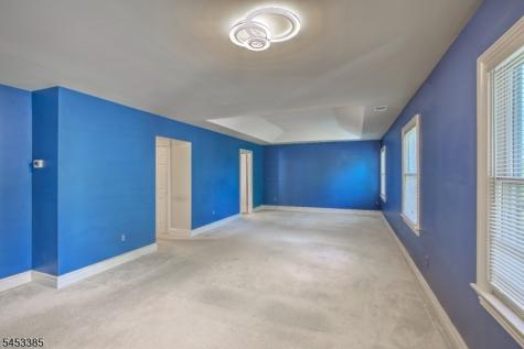199 County Road 517 Tewksbury NJ 07830