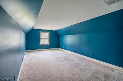 199 County Road 517 Tewksbury NJ 07830