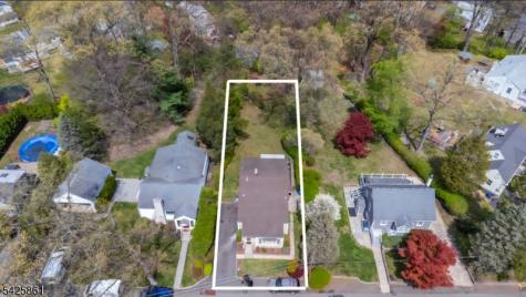 31 Iroquois Trail Denville NJ 07834