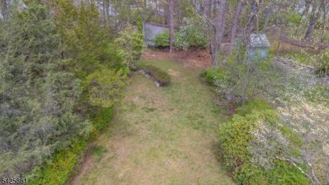 31 Iroquois Trail Denville NJ 07834