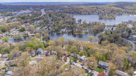 31 Iroquois Trail Denville NJ 07834