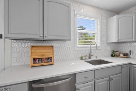 10 Arcadia Place Union NJ 07088