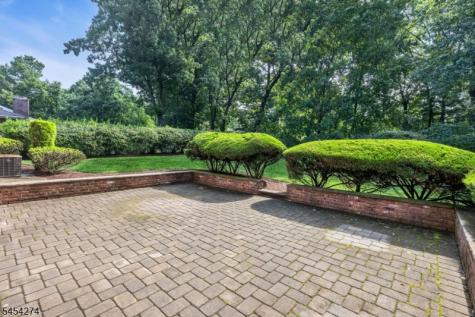 22 Ralph Road West Orange NJ 07052