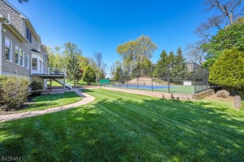 2 Trails End Court Westfield NJ 07090