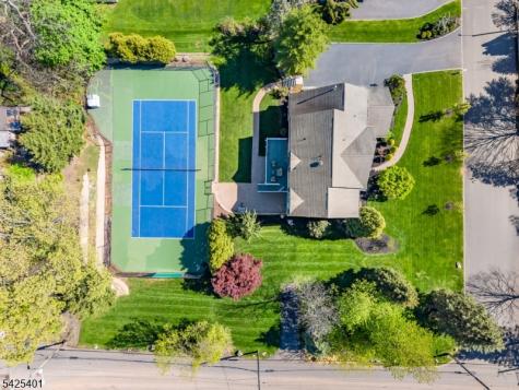 2 Trails End Court Westfield NJ 07090