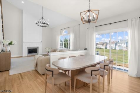 86 Treetops Circle Franklin NJ 08540