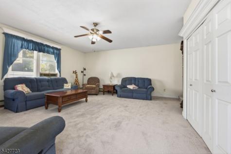 126 Jay Place Middlesex NJ 08846